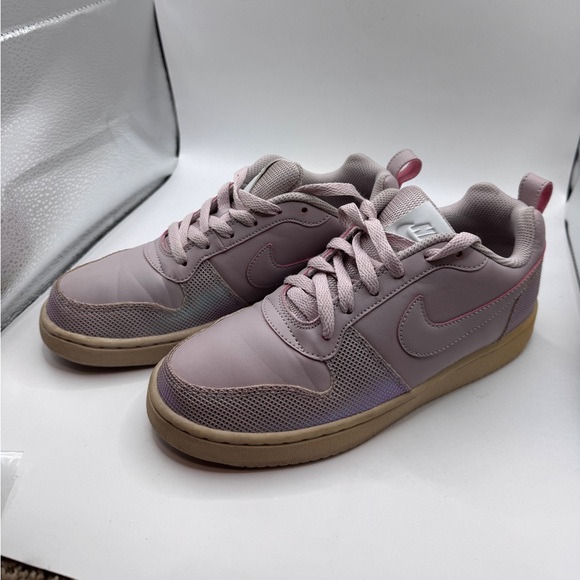 Women’s Nike Court Borough SE Trainers Sz 7 (38) - Picture 2 of 8